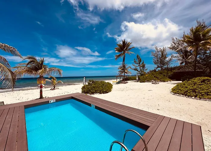 Featherstone Estate, Cayman Brac