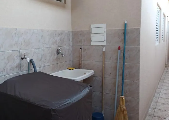 Quarto Due na Sakura House