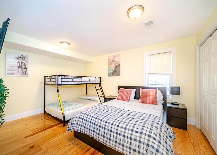 Stunning 3Br Quincy Home W Laundry, Bathtub, Near Red Line & Adams Nhp 39