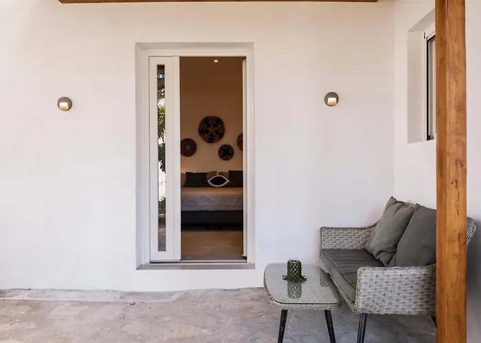 Secret Garden Apartments