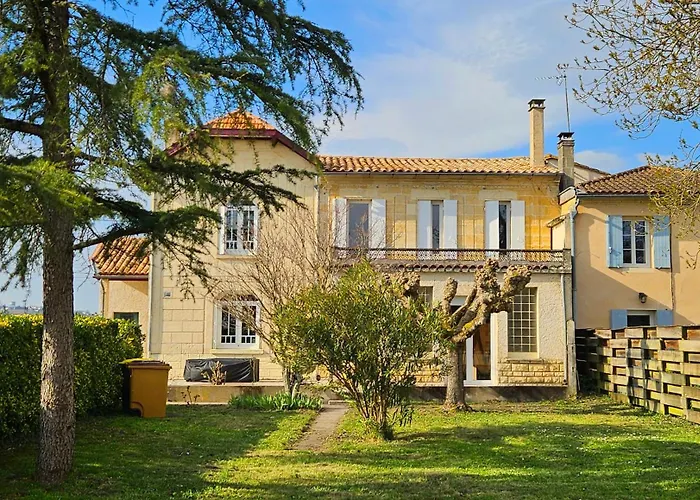 Gite Chateau Touzinat - Saint-Emilion