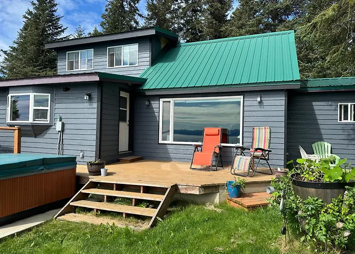 Paradise Suites The Wolf Den
