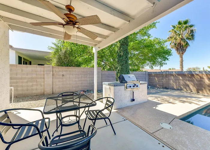 Group Getaway W/ Pool & Patio In San Tan Valley!