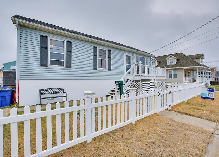Beach House W/ Private Pool In North Wildwood