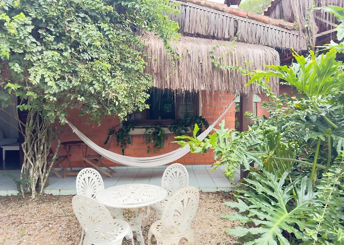 Condom North Shore Maresias - Casas de 2 quartos -piscina 1 q da praia - estacion-churrasq indiv-wifi animais de peq porte