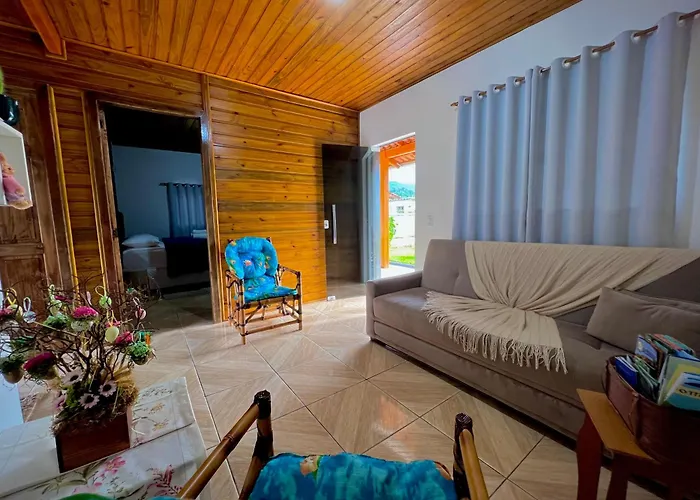 Casa Jardinada