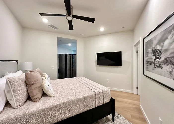 Nimitz Crossing Luxury Residences