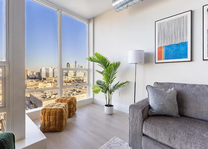 Chique Loft 10 Min From Nyc With Gym, Pool & Sauna