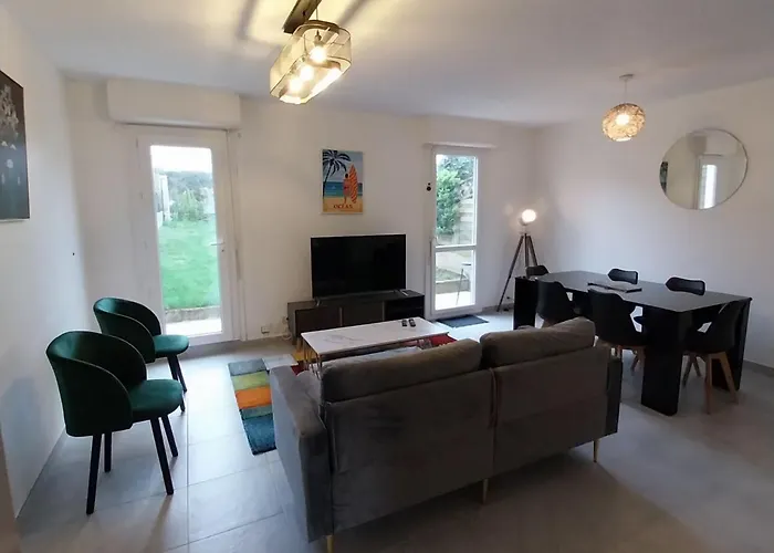 Maison De Ville Proche De Tout, 5Min Du Centre Ville & 20Min De La Plage