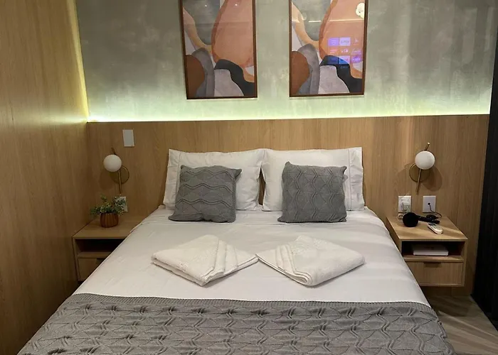 Um sonho de apartamento! Piscina maravilhosa!
