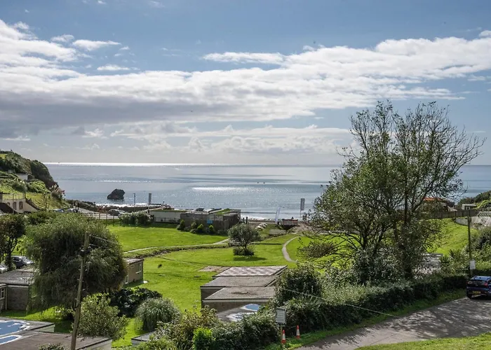 Sea View Villa Millendreath Looe
