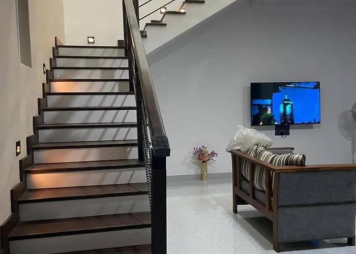 Neth Villa!