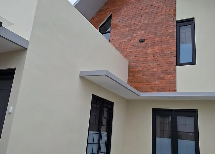 Casadena Malang F21