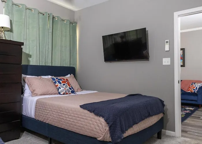 Cozy Downtown Retreat In Little Rock