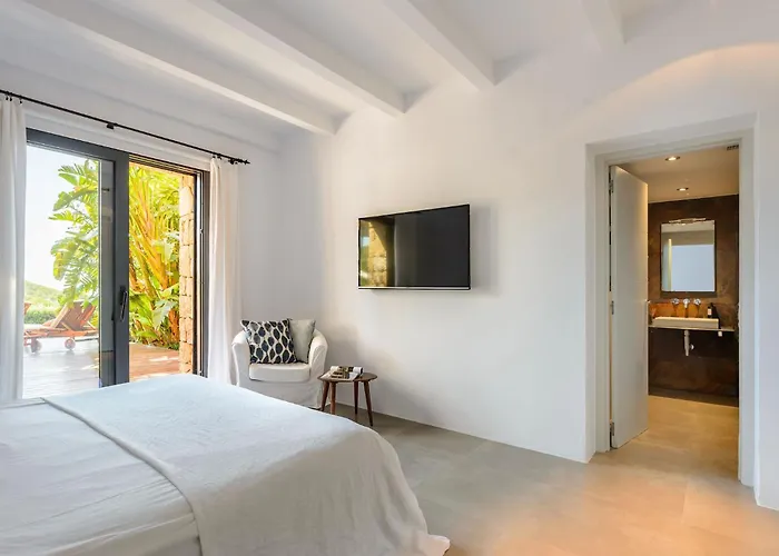 Villa Lifestyle Cap Martinet With Magic Seaviews