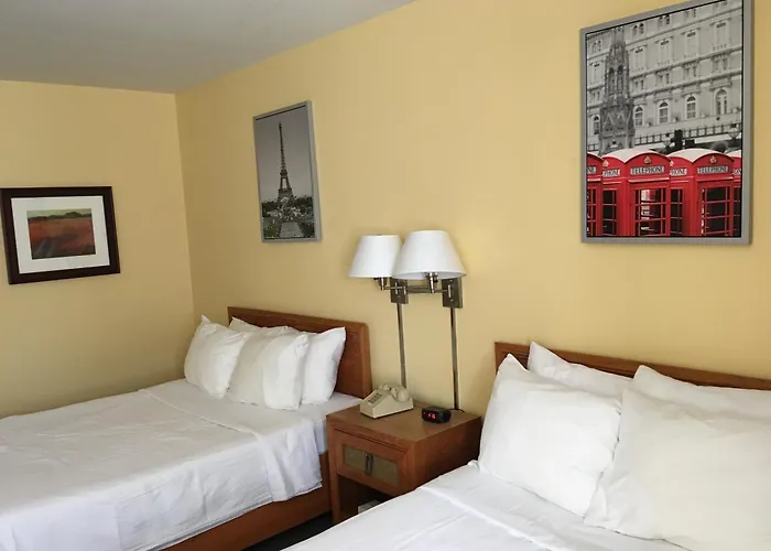 Annapolis Royal Inn & Suites