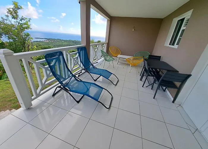 Bas De Villa Le Rocher Avec Vue Sur Mer