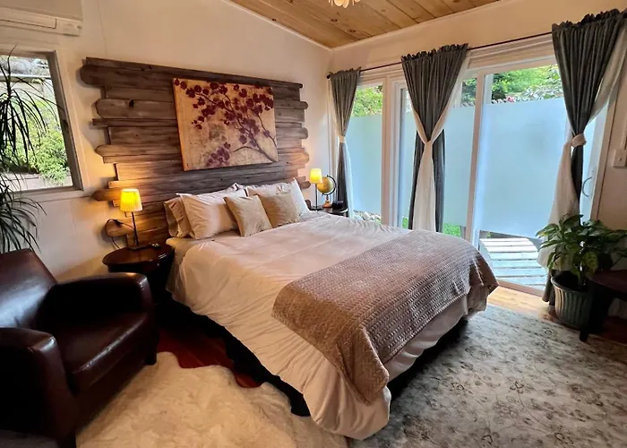 Arcata Forest Retreat Peaceful Redwood Suite 5 Min To Downtown Arcata W Private Patio Fountain & Fire Pit