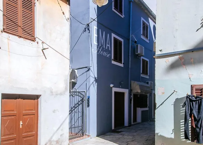 Ema House