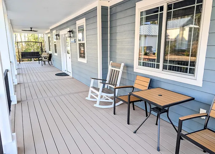 Coronacove - New Luxury Retreat With Private Beach, Views And Sunsets!
