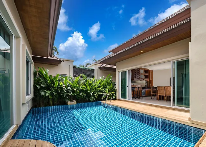 Prima Karon Villa