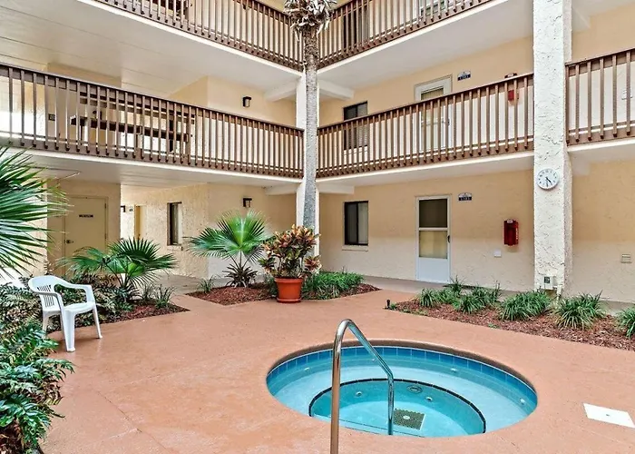 Mystic Sands I Steps To Beach I Free Activities Condo
