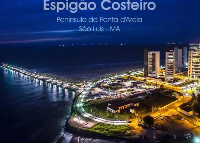 Suíte perto do Centro e Praias AR TV Wifi Cozinha Lavadora