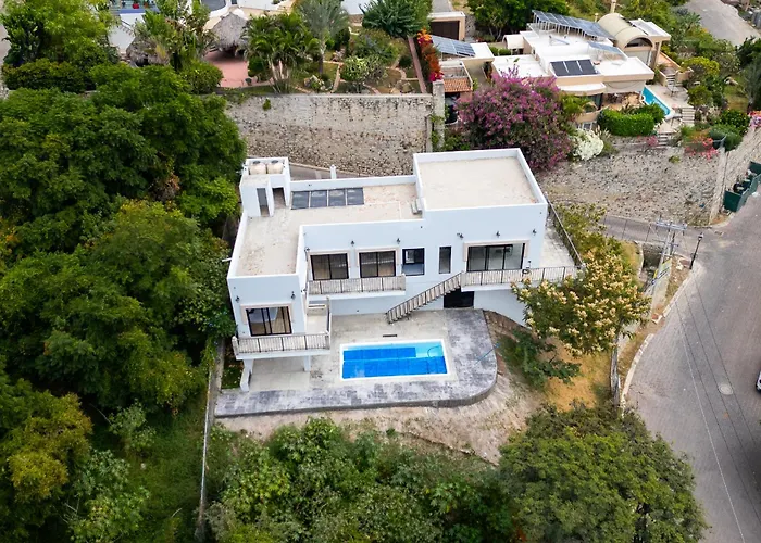 Igallu House Infinite Views, Lake & Mountain