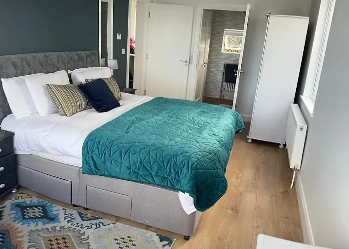 Zepher Apartment