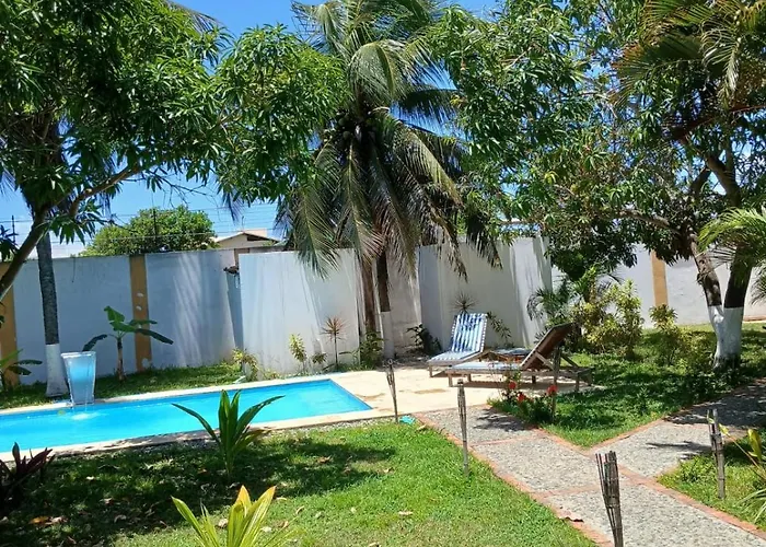 Pousada Graboschii, 300mt da praia do Refúgio