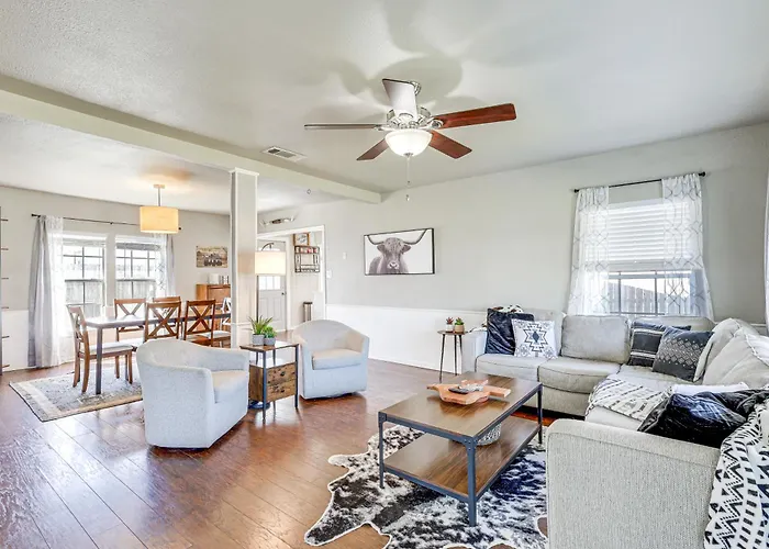 5 Mi To Belton Lake: Home W/ Large Yard!