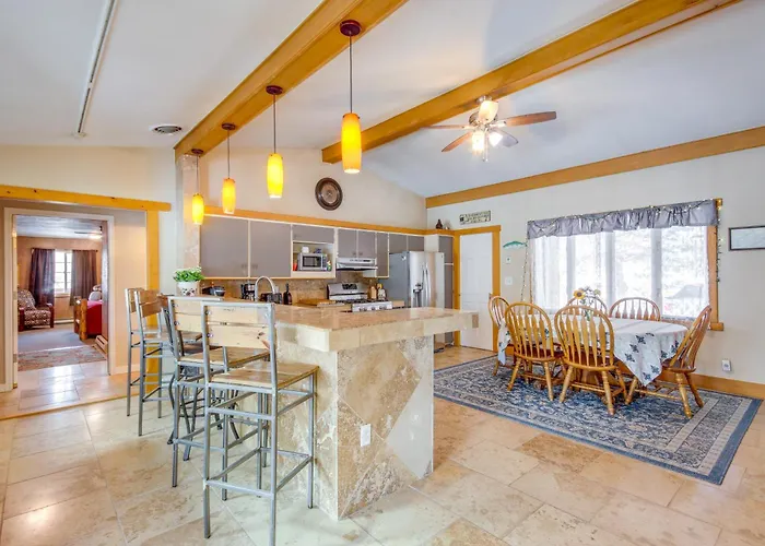6 Mi To Chico Hot Springs: Villa W/ River Access