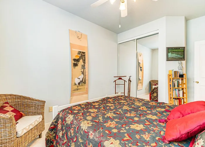 Hot Tub, Fire Pit: Retreat In The Woodlands!
