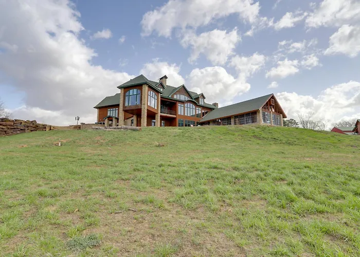 366 Shared Acres, Lake Access: Ozark Getaway!