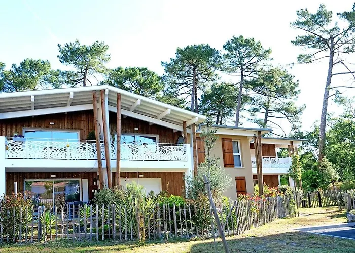 Appartement Neuf T2 50M2 Calme Et Spacieux Pres De La Plage Et Golf Avec Grand Balcon Prive
