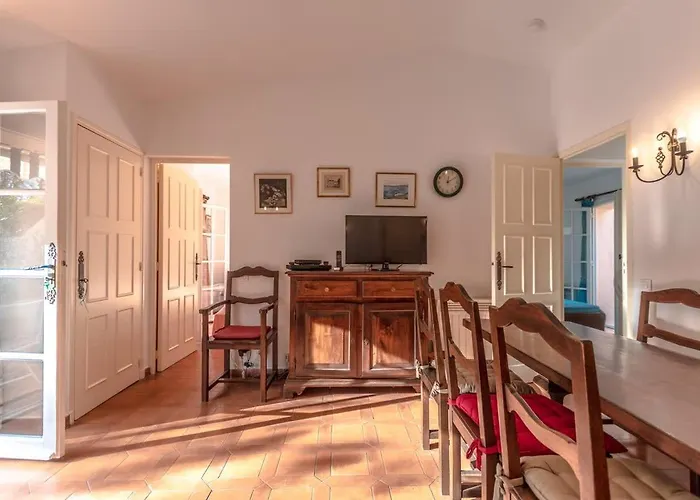 Le Cottage L Pool & Beachside L Shellter Rentals