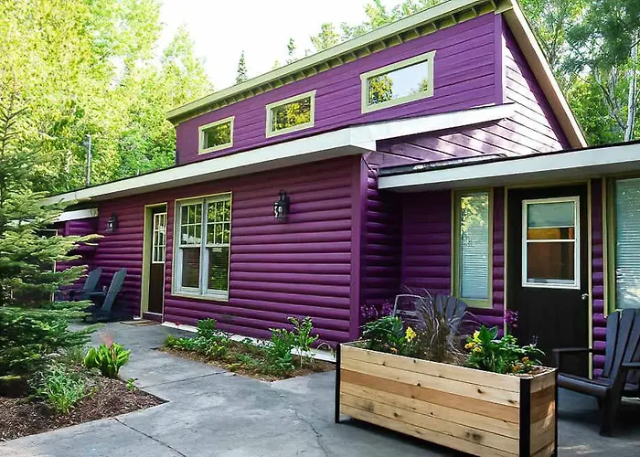 2Br Cottage Surrounded By Nature