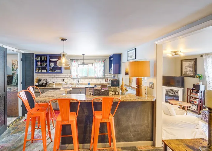 'The I House' Interlochen Home W/ Sauna, Fireplace