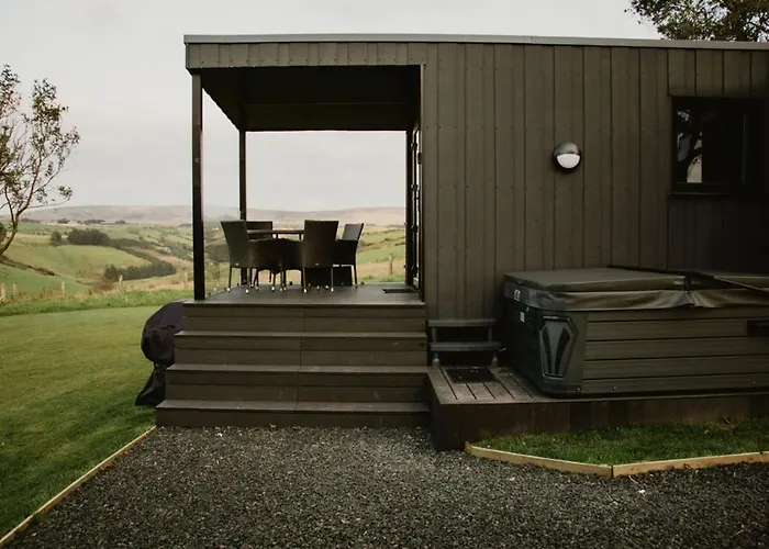 Luxury Glamping Cabin Sleeping 4 People With Private Hot Tub And Bbq With Views Across The North Coast Ballycastle Pod 2