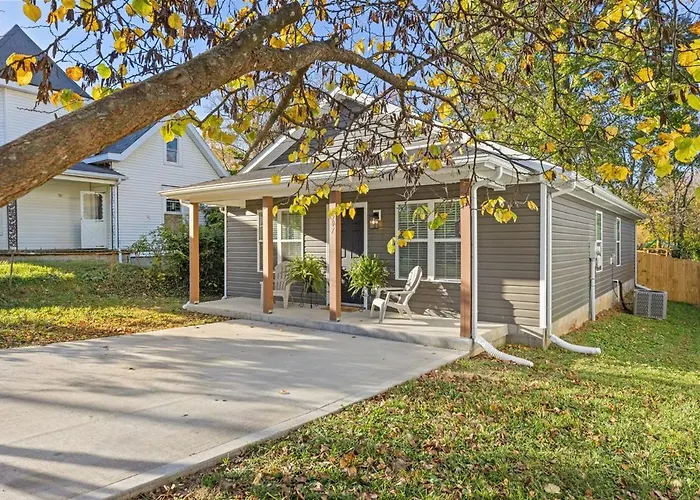 The Luxe Hot Tub Playground 12 Min To Horse Park