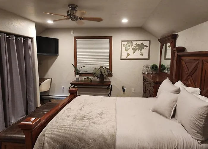 Loft In The Pines