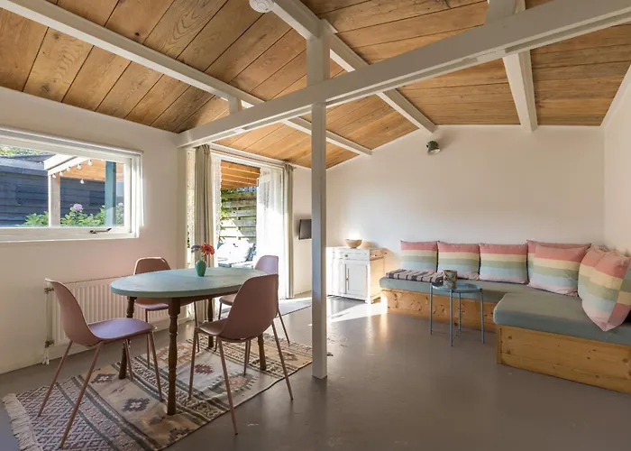 George'S Lodges Renesse