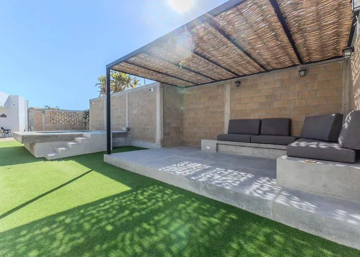 Coastal Home Near Surfing Beach