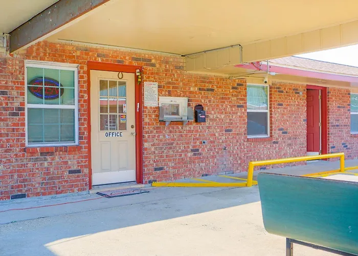 Economy Inn By Oyo Lockport Near Houma