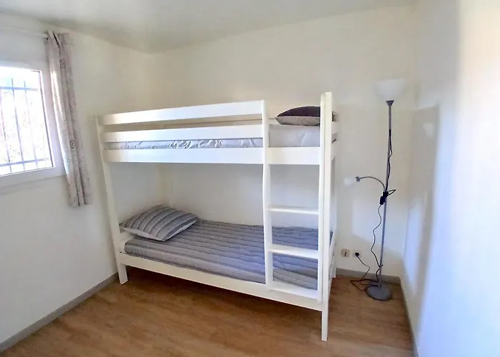 Plain-Pied Jardin 6 Personnes Clim Vue Mer Parking Wifi Terrasse Piscine Dans La Residence