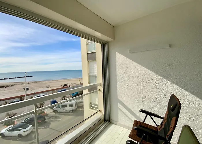 Le Cap D'Or- Beachfront With Air Conditioning!