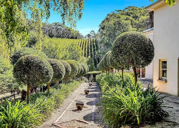 Vihara Valley - Heritage Estate With Country Garden