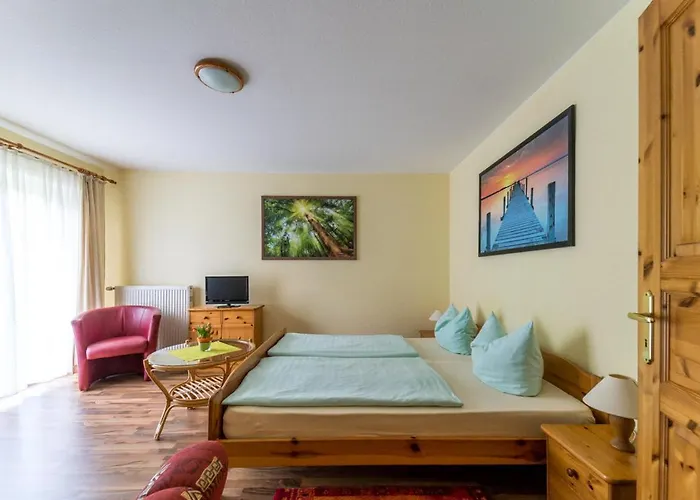 Hotel-Pension Lindenhof