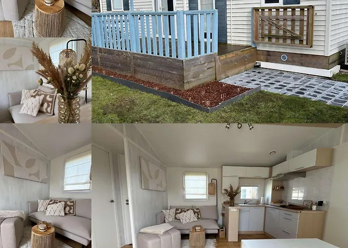 Seacottage7008
