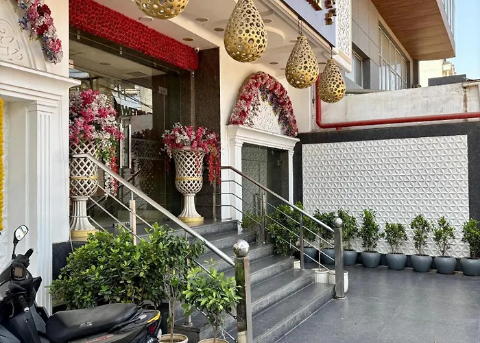 Satyam Room